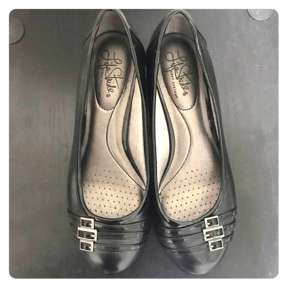 Stride Rite Wedge Flats size 7